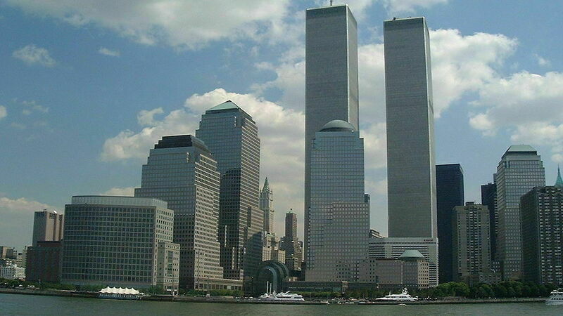 C 1024px World Trade Center New York City From Hudson August 26 2000