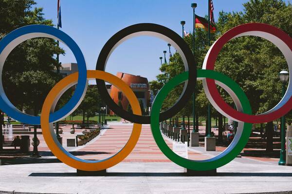 Sculpture of the five large conjoining circles representing the Olympics