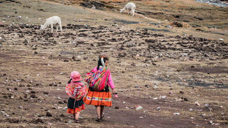 Andean woman and child